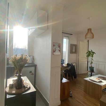 Appartement Ensoleille, Central Et Tout Equipe Avec Vue Tour Eiffel Et Pantheon Párizs Kültér fotó