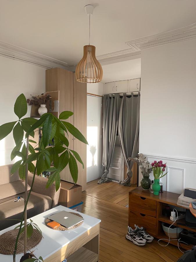 Appartement Ensoleille, Central Et Tout Equipe Avec Vue Tour Eiffel Et Pantheon Párizs Kültér fotó